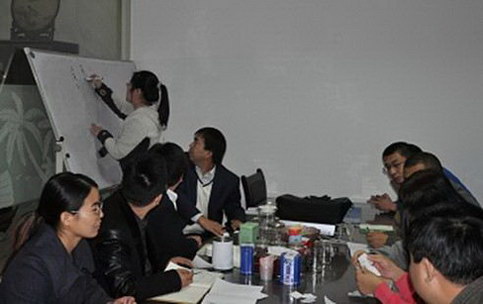 濟(jì)南工達(dá)職代會(huì)換屆